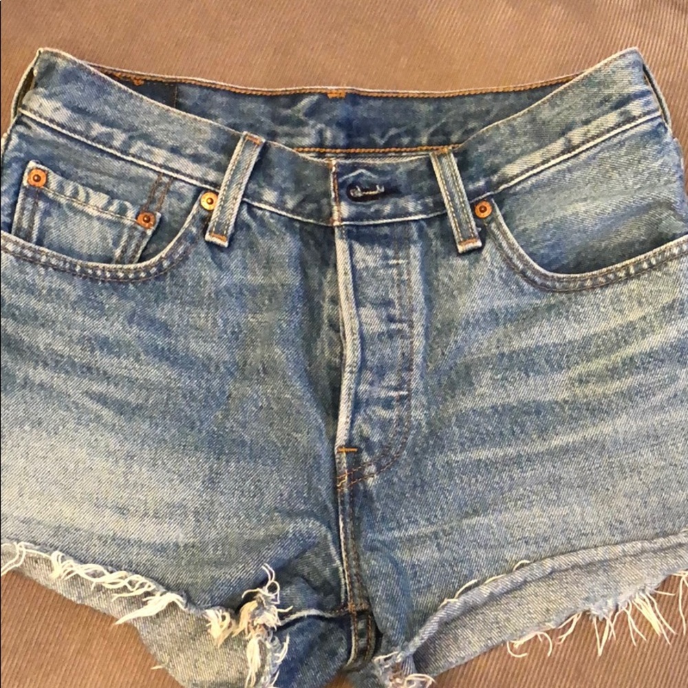 Levi Jean Shorts size 25